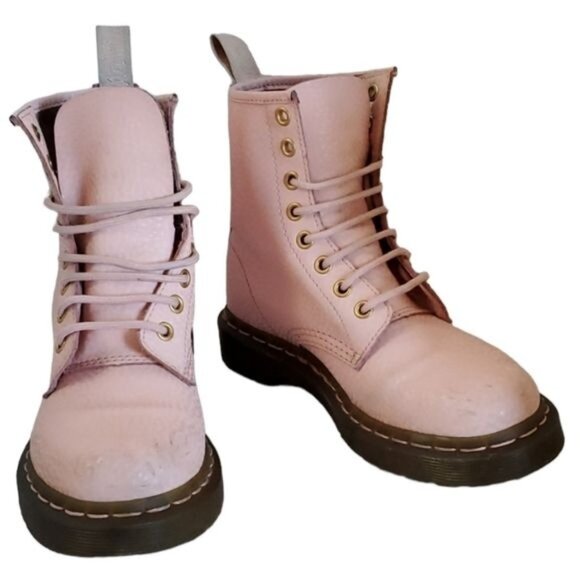 Dr Martens 1460 Pascal Virginia Leather Boots Pastel Pink Doc Women's WOMAN'S 5 - Picture 1 of 16